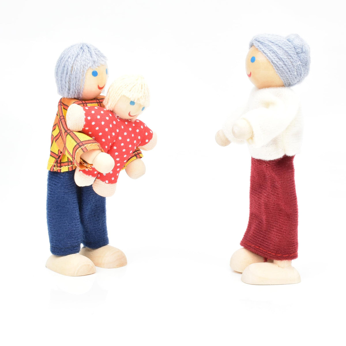 Wooden Dollhouse Dolls Family Set of 7 Miniature Figures and 2 Pets R277