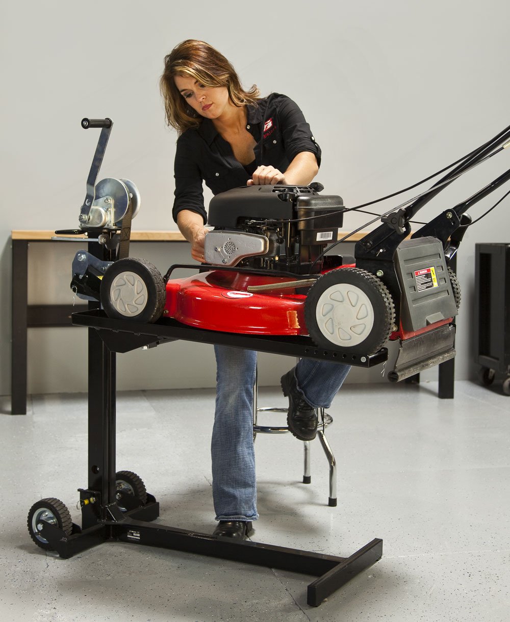 200 lb Capacity Convertible Workbench B550545
