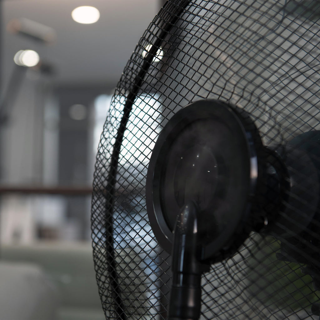 47" Misting Oscillating Pedestal Fan with Water Tank, Remote, Timer, 3 Speeds, Black White W8640