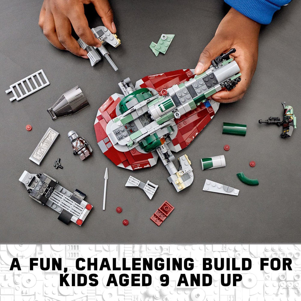 Building Toy with Rotating Wings and 2 Minifigures J486783