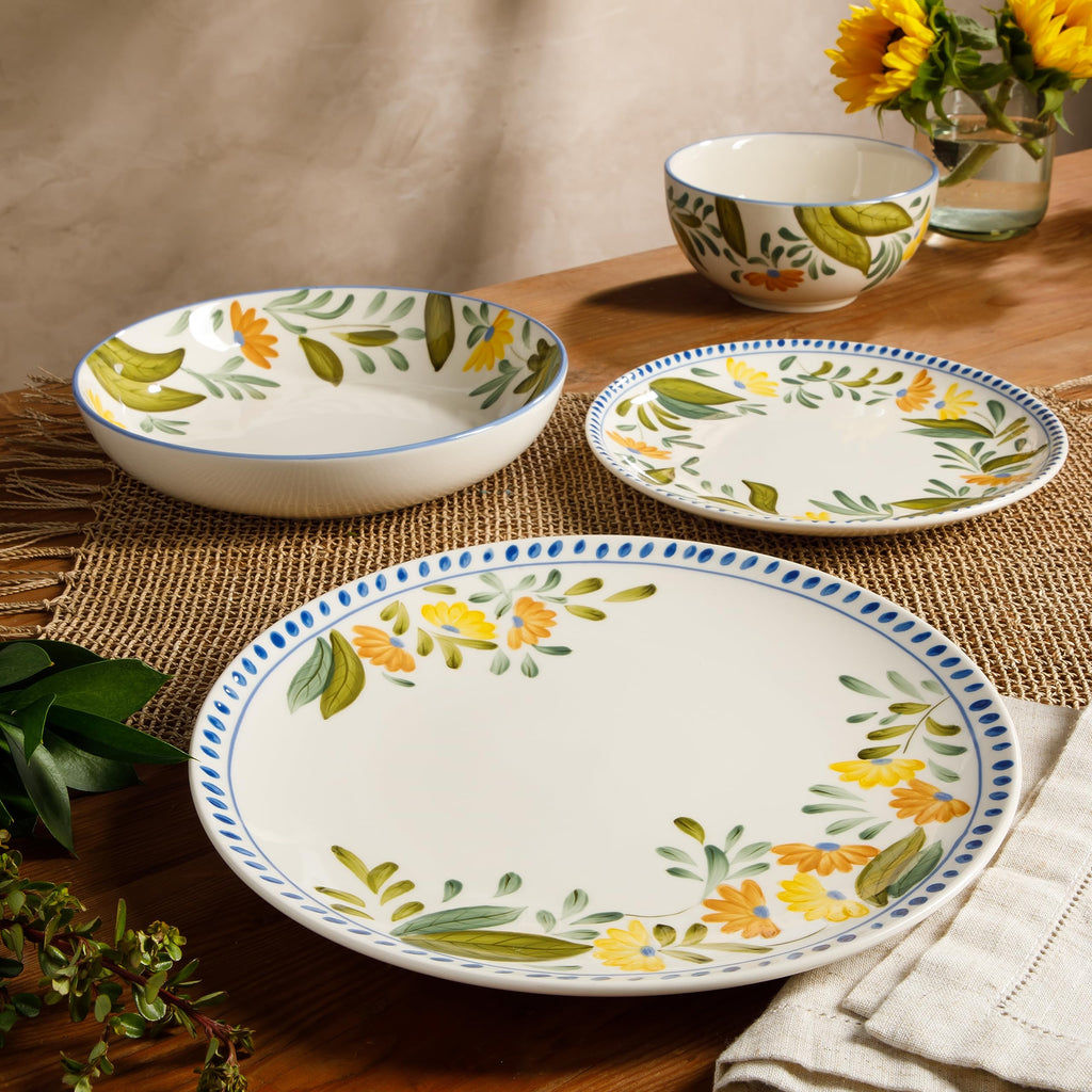 Hand Painted Stoneware Floral Dinnerware Set, Service for Four (16pcs) K2759